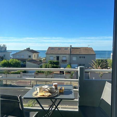 Appartement Traversant Vue Mer Et Etang Моґійо Екстер'єр фото