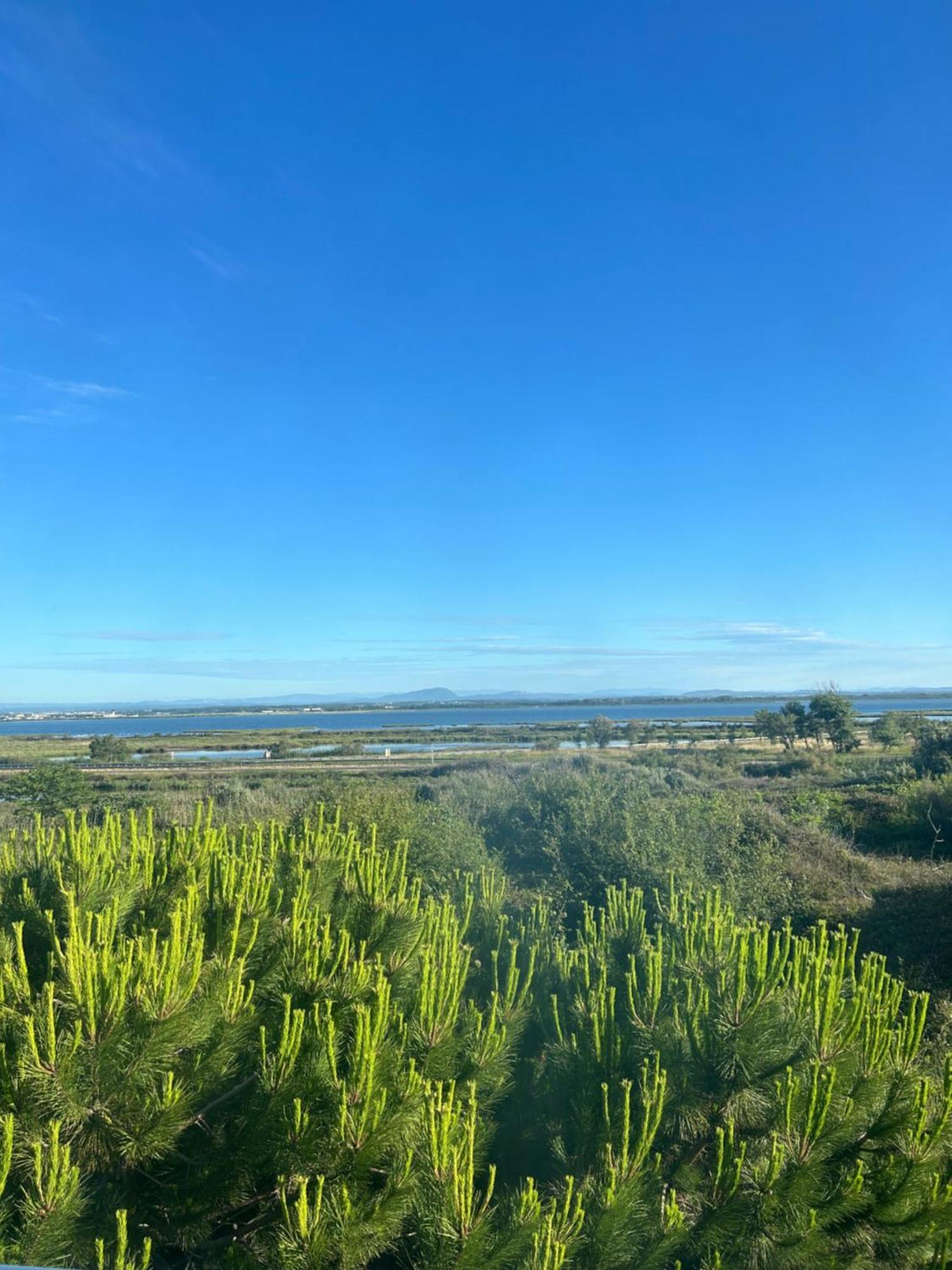 Appartement Traversant Vue Mer Et Etang Моґійо Екстер'єр фото
